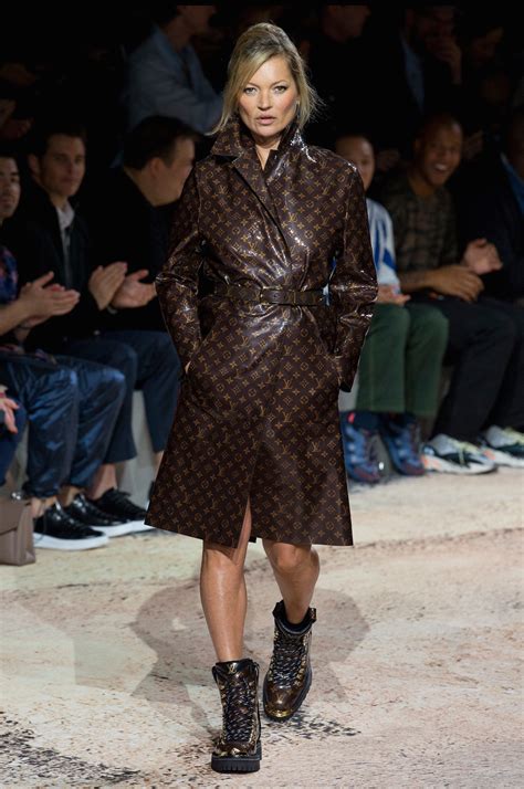 louis vuitton runway looks